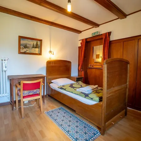 Backpacker Le Good Luck Gryon