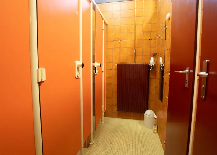 Backpacker Le Good Luck Vandrarhem *