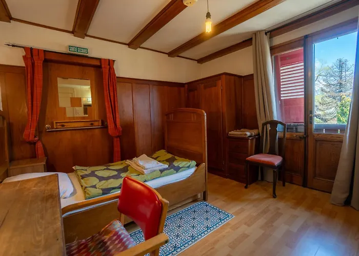 Backpacker Le Good Luck Hostal *